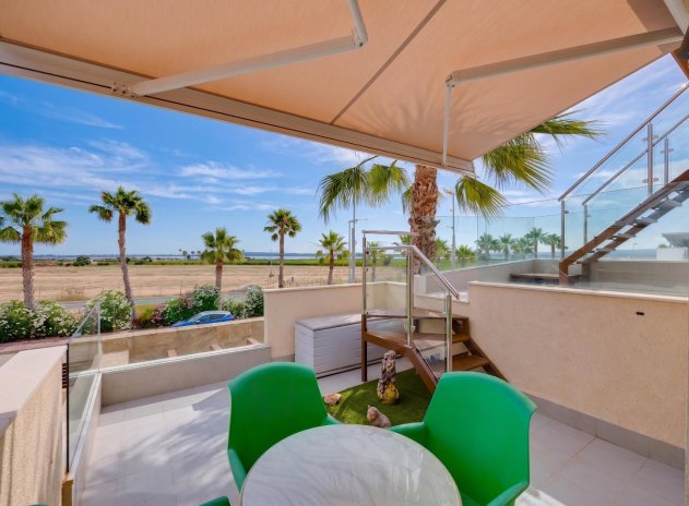 Resale - Villa * - Rojales *