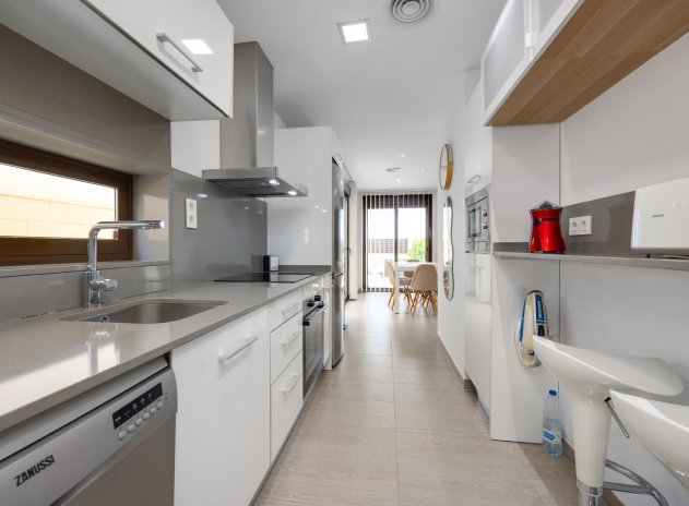 Resale - Villa * - Rojales *