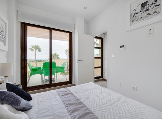 Resale - Villa * - Rojales *