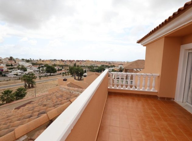 Herverkoop - Villa - San Miguel de Salinas - Las Filipinas
