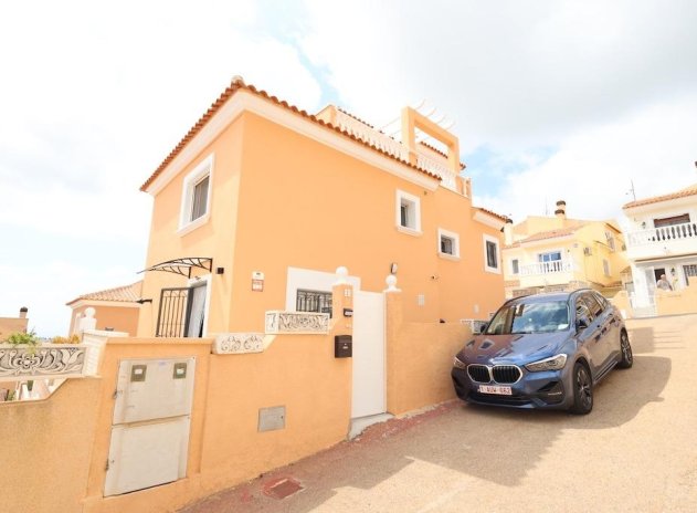 Herverkoop - Villa - San Miguel de Salinas - Las Filipinas