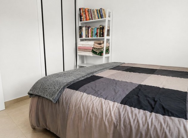 Herverkoop - Appartement - Guardamar del Segura - El Raso