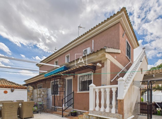 Reventa - Casa adosada - Pinar de Campoverde