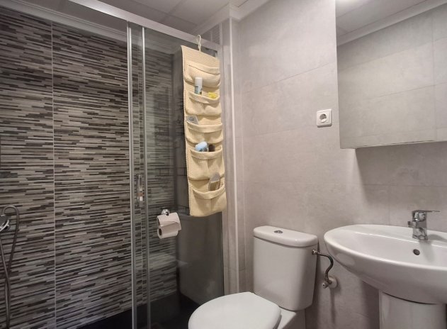 Herverkoop - Appartement - Torrevieja - Playa del Cura