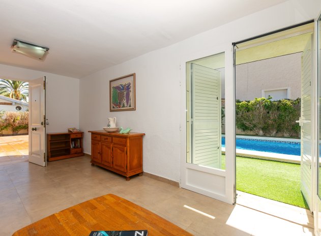 Herverkoop - Villa - La Zenia