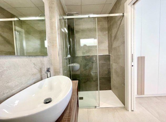 Resale - Villa * - Benijofar *