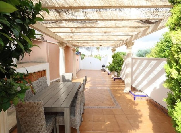 Herverkoop - Rijwoning - Rojales - Doña Pepa