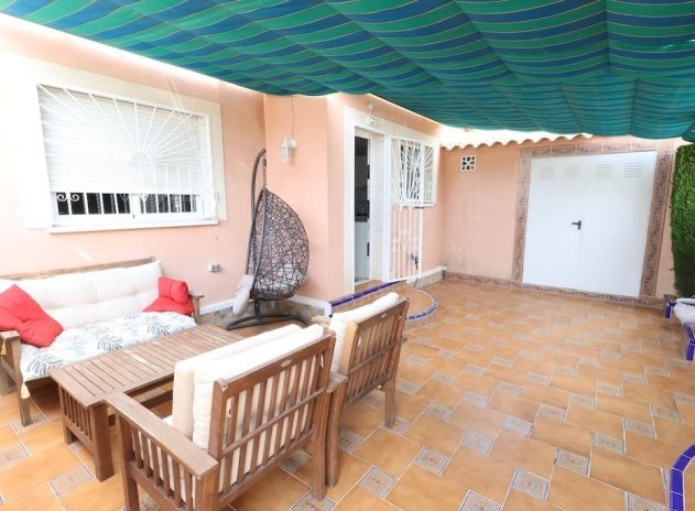 Herverkoop - Rijwoning - Rojales - Doña Pepa