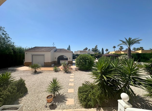 Wiederverkauf - Finca / Ländliches Wohnhaus - Catral