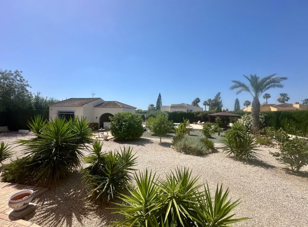 Wiederverkauf - Finca / Ländliches Wohnhaus - Catral