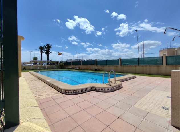 Wiederverkauf - Wohnung - Torrevieja