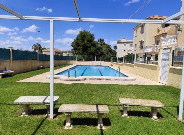 Wiederverkauf - Wohnung - Torrevieja