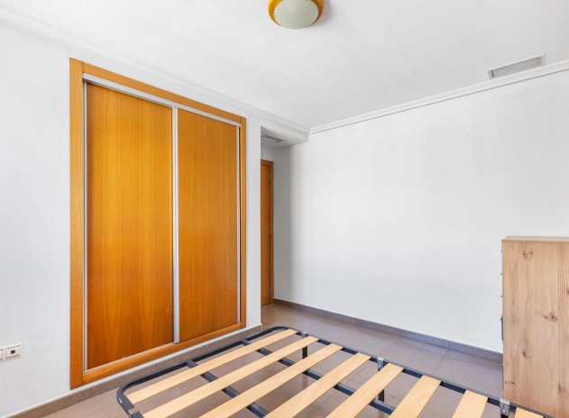 Wiederverkauf - Wohnung - Torrevieja