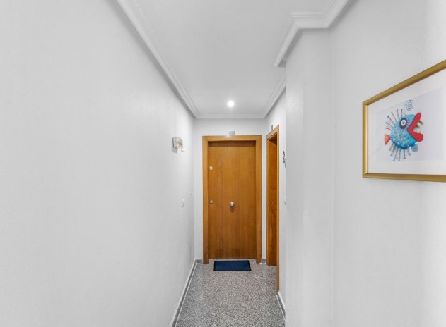 Wiederverkauf - Wohnung - Torrevieja