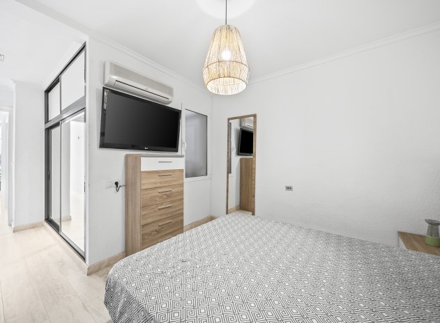 Wiederverkauf - Wohnung - Torrevieja