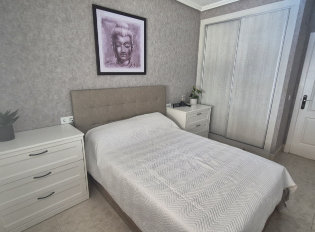 Resale - Villa * - San Miguel de Salinas *