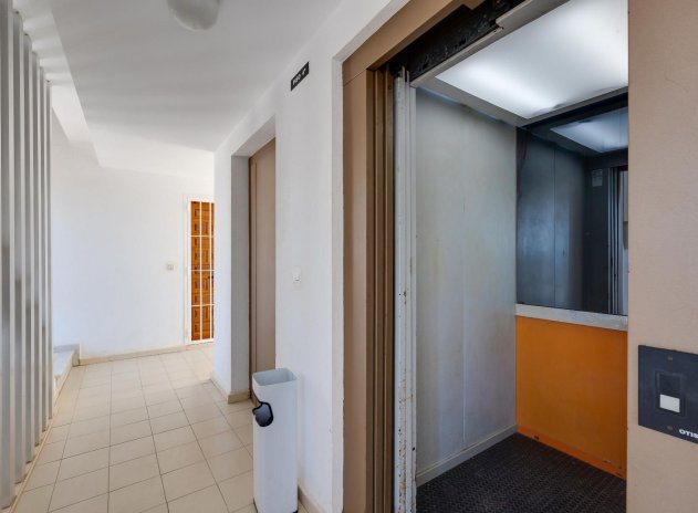 Herverkoop - Appartement - Torrevieja - La Mata