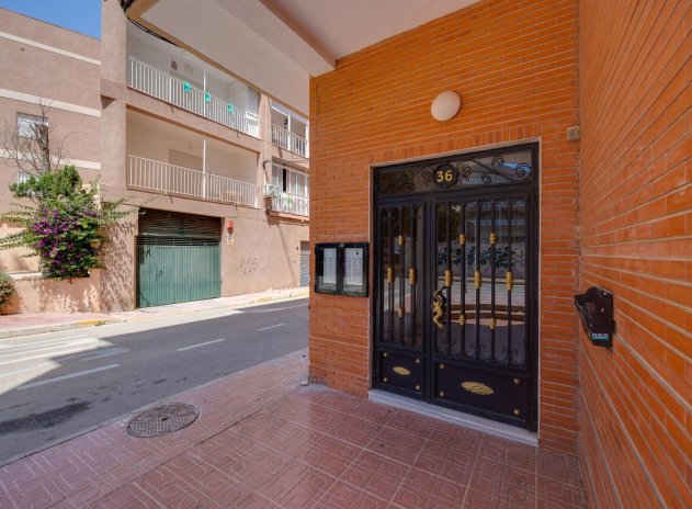 Herverkoop - Appartement - Torrevieja - La Mata