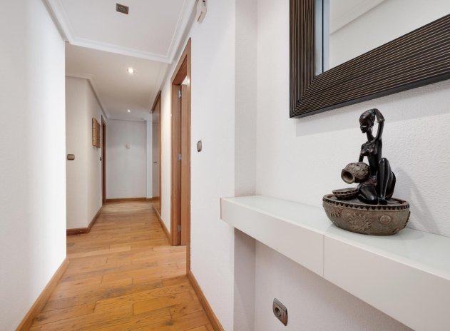 Herverkoop - Appartement - Torrevieja - Playa del Acequión
