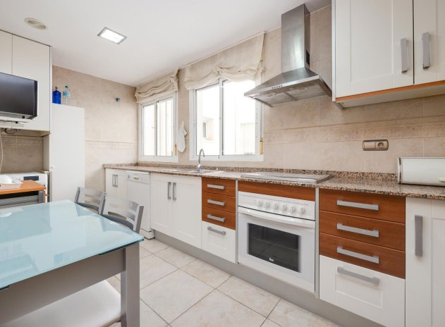 Herverkoop - Appartement - Torrevieja - Playa del Acequión
