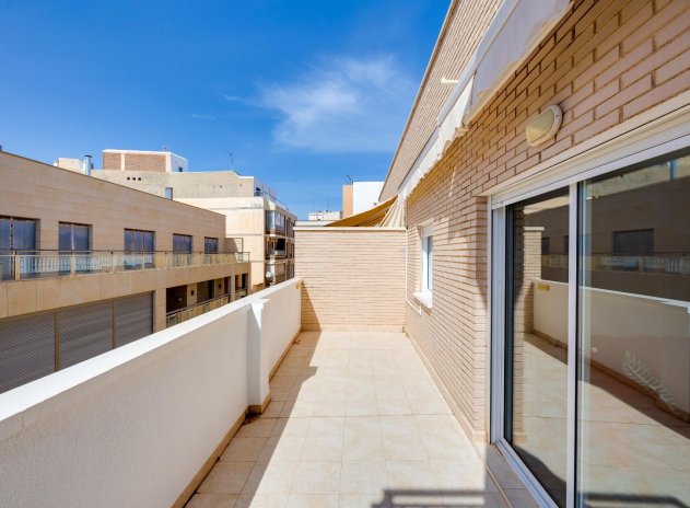 Herverkoop - Appartement - Torrevieja - Playa del Acequión