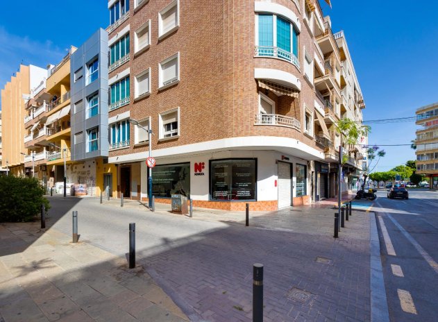 Herverkoop - Appartement - Torrevieja - Playa del Acequión