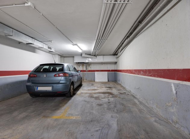 Herverkoop - Appartement - Torrevieja - Playa del Acequión