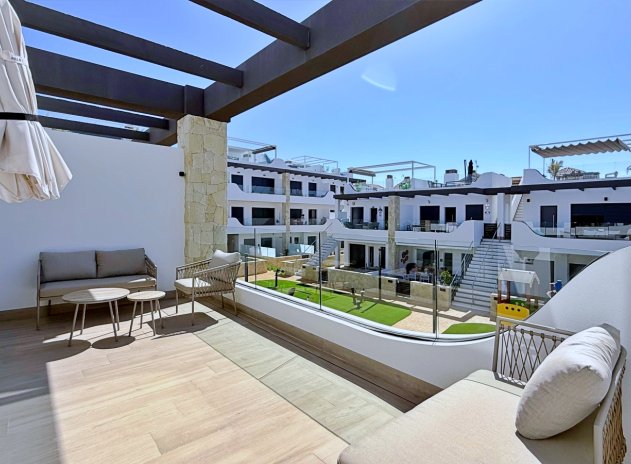 Resale - Apartment / Flat * - Orihuela Costa * - Punta Prima *
