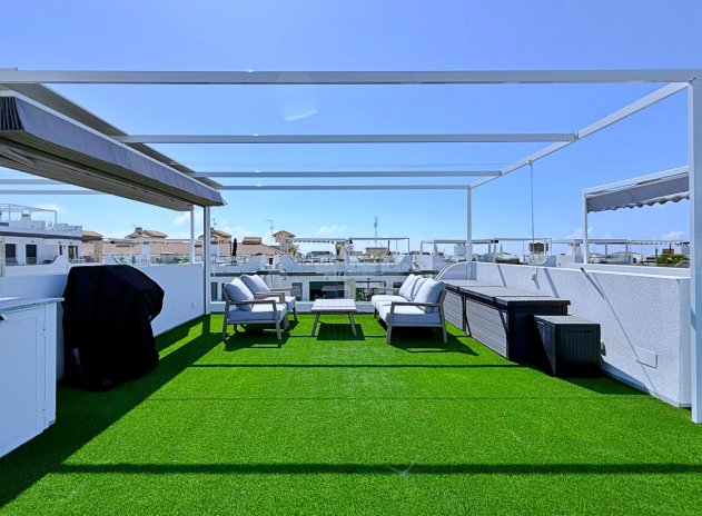 Resale - Apartment / Flat * - Orihuela Costa * - Punta Prima *