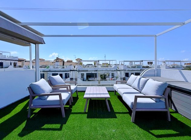 Resale - Apartment / Flat * - Orihuela Costa * - Punta Prima *