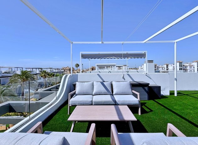 Resale - Apartment / Flat * - Orihuela Costa * - Punta Prima *