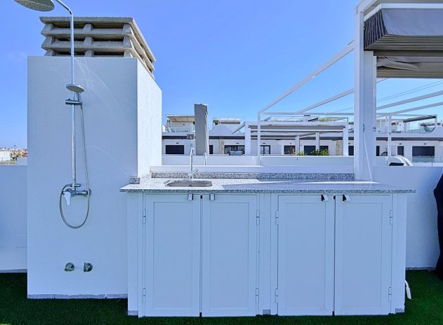 Resale - Apartment / Flat * - Orihuela Costa * - Punta Prima *
