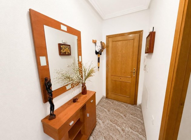 Herverkoop - Appartement - Torrevieja - Playa del Cura