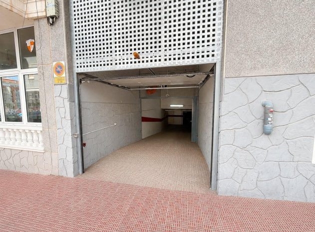 Herverkoop - Appartement - Torrevieja - Playa del Cura