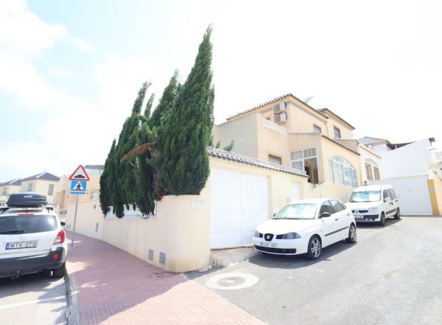 Herverkoop - Rijwoning - Torrevieja - Los Balcones