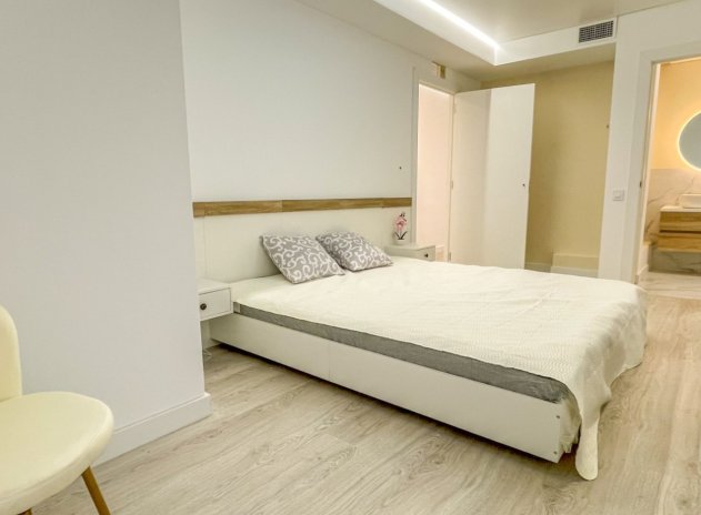 Herverkoop - Appartement - Torrevieja - Acequion