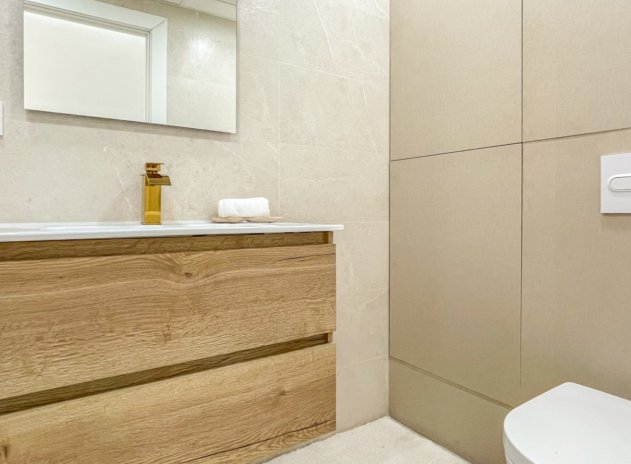 Herverkoop - Appartement - Torrevieja - Acequion