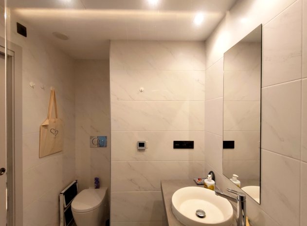Reventa - Apartamento / Piso - Guardamar del Segura