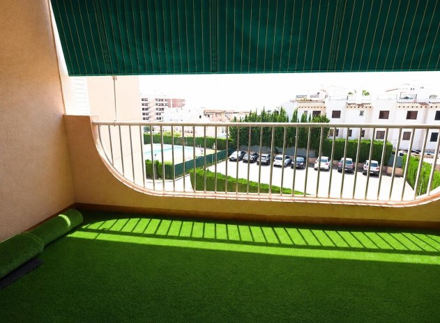 Herverkoop - Appartement - Orihuela Costa - La Zenia
