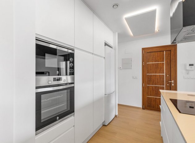 Resale - Villa * - Benijofar *