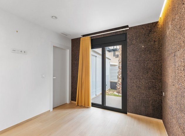 Resale - Villa * - Benijofar *