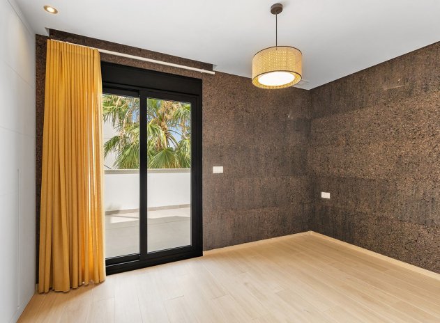 Resale - Villa * - Benijofar *