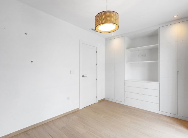 Resale - Villa * - Benijofar *