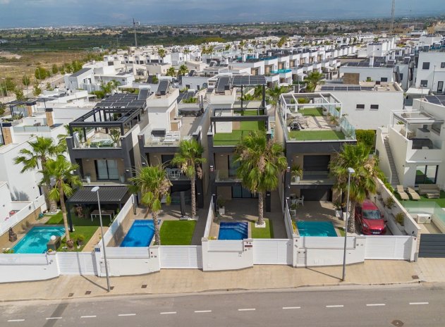 Resale - Villa * - Benijofar *