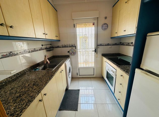 Herverkoop - Rijwoning - Orihuela - Entre Naranjos