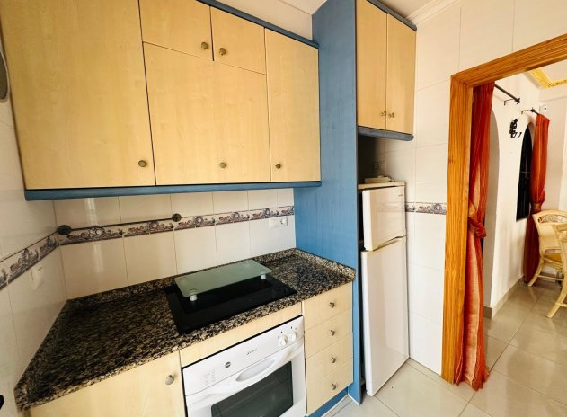 Herverkoop - Rijwoning - Orihuela - Entre Naranjos