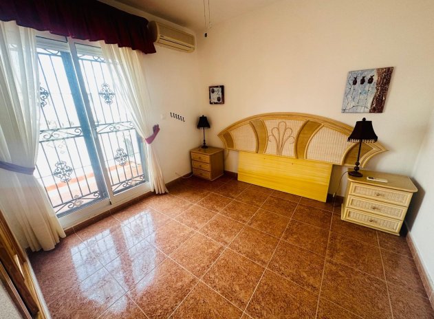 Herverkoop - Rijwoning - Orihuela - Entre Naranjos