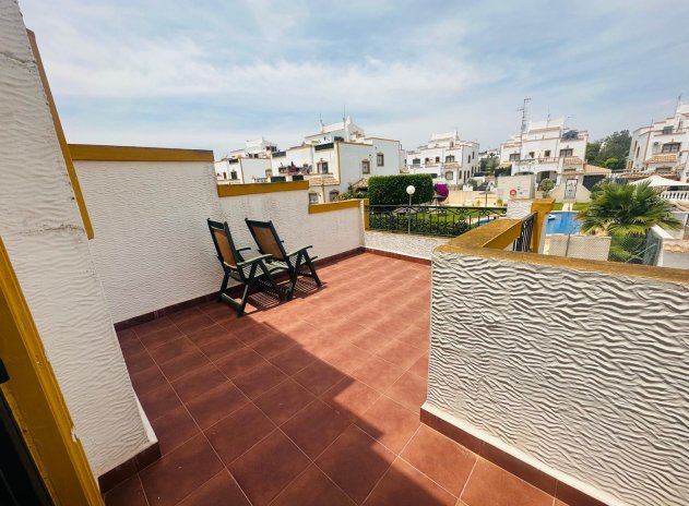 Herverkoop - Rijwoning - Orihuela - Entre Naranjos