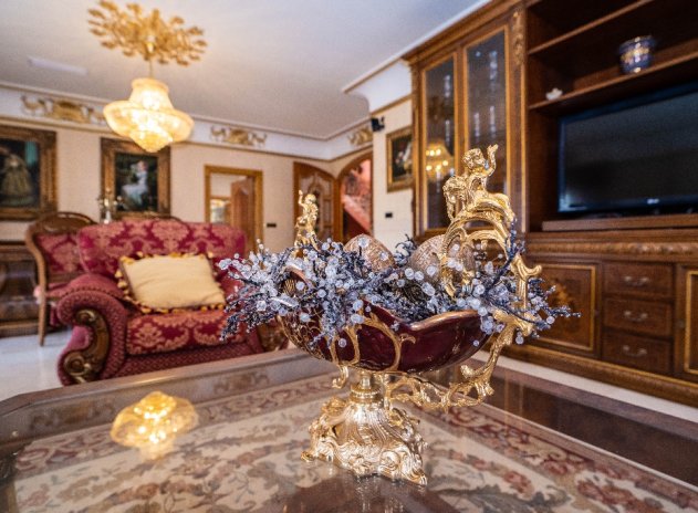 Resale - Villa * - Campoamor *