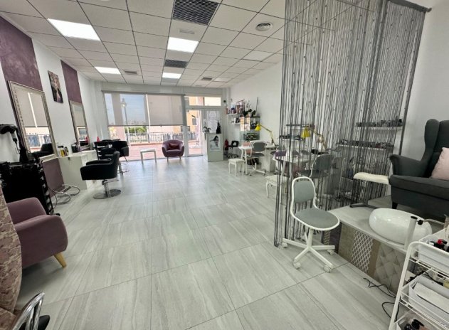 Reventa - Comercial - La Zenia